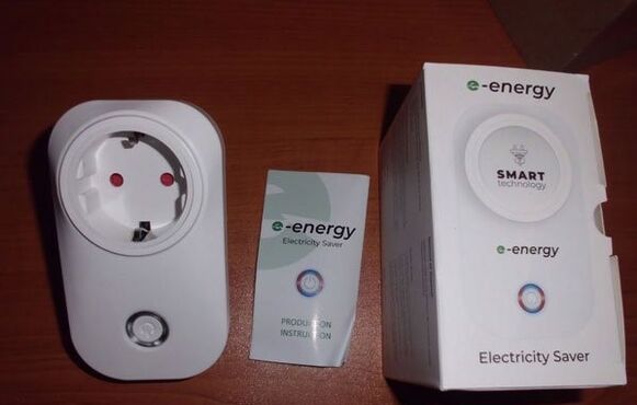 Fotografie zásuvky, zkušenosti s používáním E-Energy